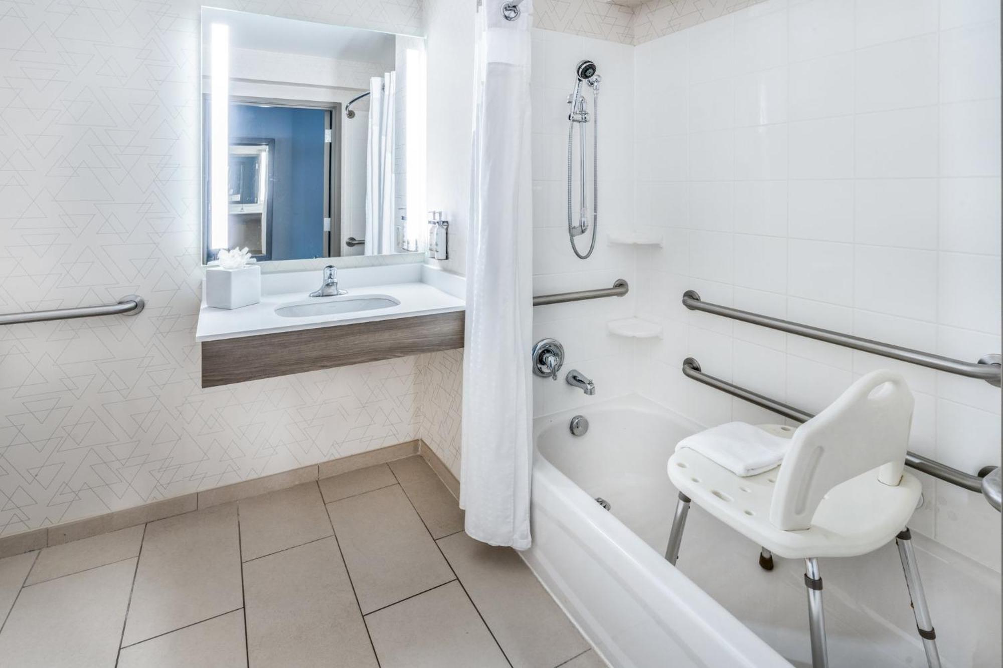Holiday Inn Express - Colorado Springs - First & Main By Ihg Kültér fotó