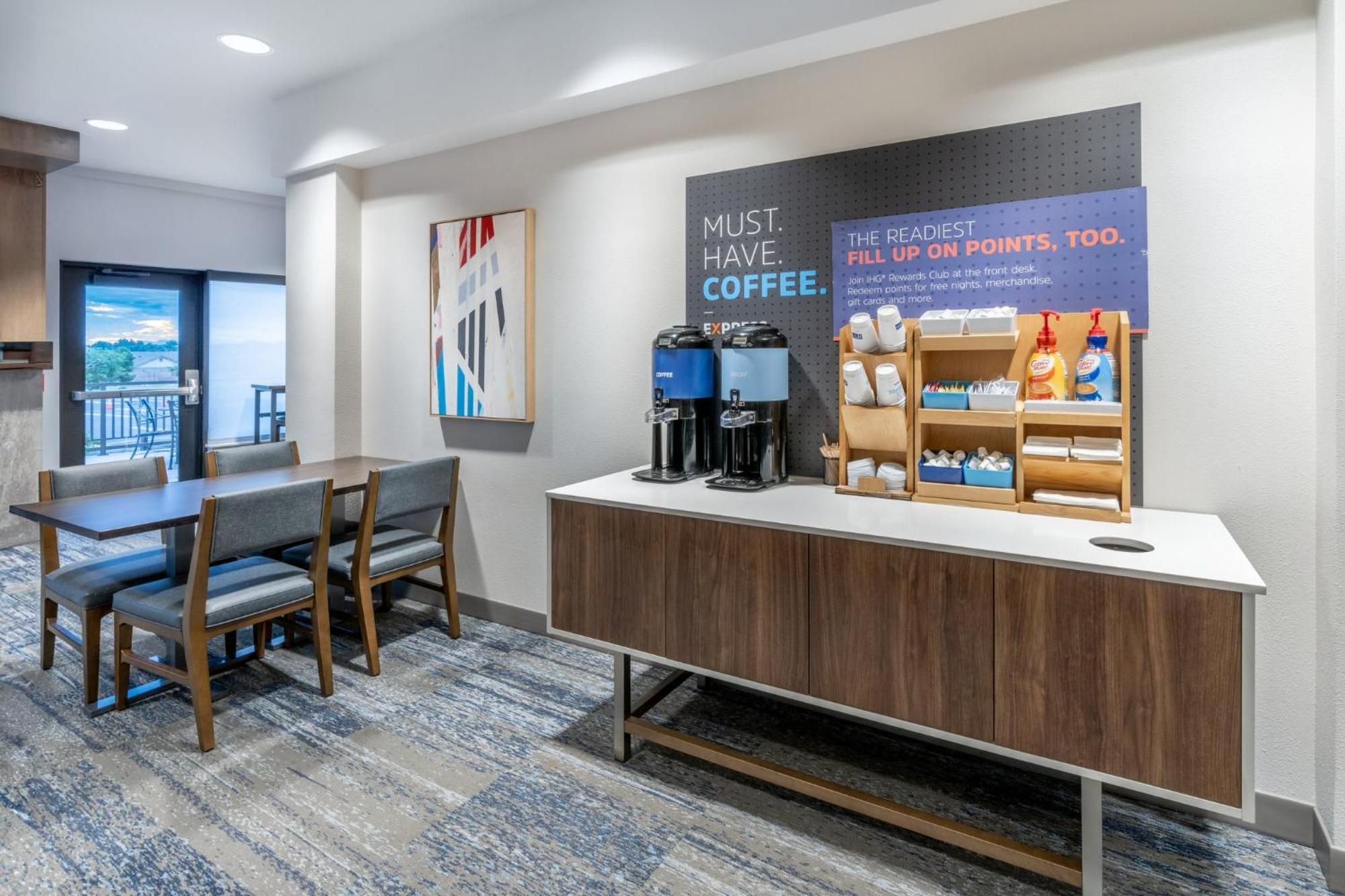 Holiday Inn Express - Colorado Springs - First & Main By Ihg Kültér fotó