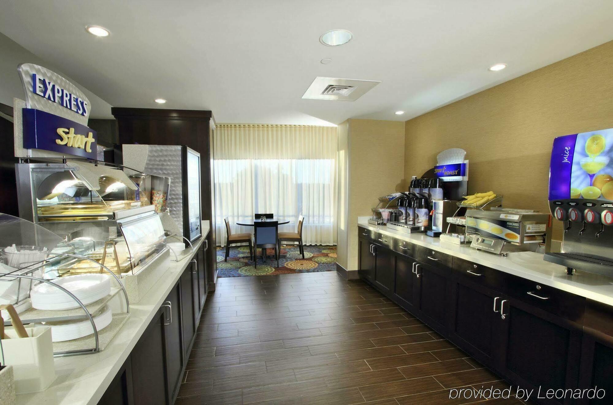 Holiday Inn Express - Colorado Springs - First & Main By Ihg Kültér fotó